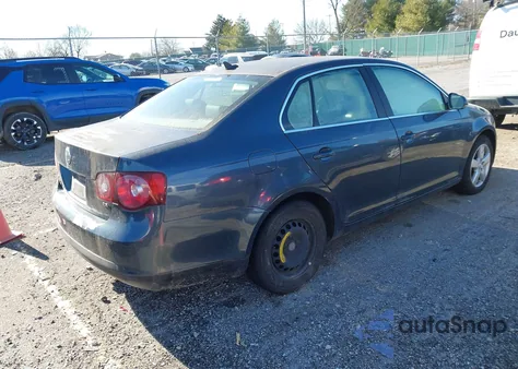 2009 Volkswagen Jetta Se/Sel из США, поврежденный, VIN 3VWRZ71K69M085133